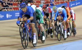 Федерация велосипедного спорта РФ обсудит с UCI допуск команд в 2026 году