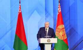 Лукашенко заявил, что «Орешник» в Белоруссии не будет находиться в одном месте