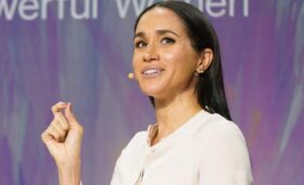 Меган Маркл обвинили в копировании Памелы Андерсон из-за фото без макияжа