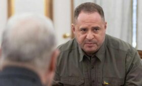 Ермак заявил, что не держит зла на Зеленского из-за отставки