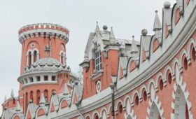 Петровский путевой дворец приглашает на обзорные экскурсии