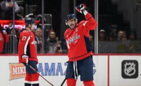 Овечкин первым в истории НХЛ забросил 900 шайб в регулярных чемпионатах