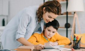 Депутат Миронов предложил выплачивать матерям «родительскую зарплату»