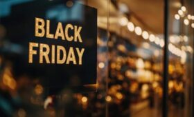 «Апельсин»: большинство москвичей планируют потратить в «черную пятницу» до 15 тыс рублей