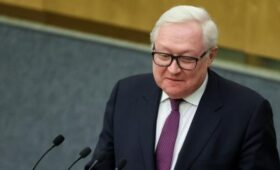 Рябков заявил о недопустимости сдачи подходов РФ по урегулированию на Украине