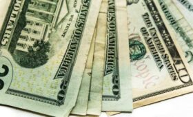 SCMP: японец выиграл в лотерею 3,8 млн долларов и скрыл это от жены