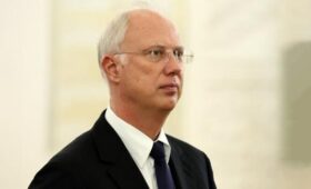 Дмитриев назвал редкостью молчание США по коррупционному скандалу на Украине