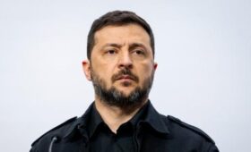 Зеленский заявил, что не будет делать резких заявлений о мирном плане США