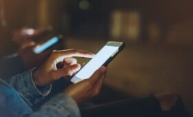 Штраф за рекламу в запрещенных соцсетях могут повысить до 1 млн рублей