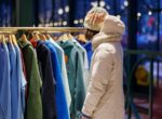 Эксперт Колбасина: осенняя скидка на одежду и обувь может составить 60%