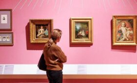 Новая «Пушкинская карта» будет доступна россиянам с 12 января