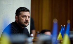 Депутаты партии «Слуга народа» призвали «очистить» ближайшее окружение Зеленского