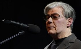 Актер Александр Збруев рассказал, что вернулся на сцену «Ленкома»