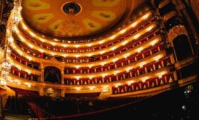 Больше половины билетов на «Щелкунчика» в ГАБТ на 31 декабря раскупили за 10 мин