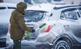 Желтый уровень опасности объявлен в Москве с 25 декабря из-за снега и ветра