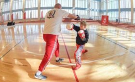 Жители Москвы могут присоединиться к занятиям по кикбоксингу в спортшколах