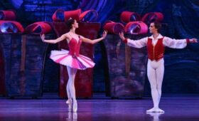Максимальная ставка за два билета на «Щелкунчика» составила 250 тыс рублей