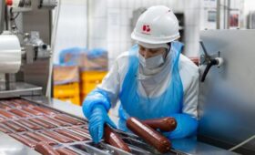 «Черкизово» опровергло информацию о вспышке туберкулеза на заводе в Москве