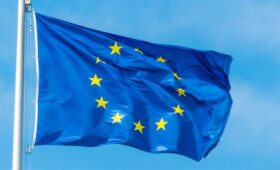 FT: Евросоюз может навсегда заморозить активы РФ