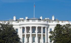 В Белом доме заявили, что США могут принять участие во встрече по Украине в Европе