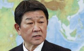 Глава МИД Японии заявил, что Токио настроен на мирный договор с Москвой