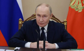 Путин сообщил Трампу о пересмотре переговорной позиции России