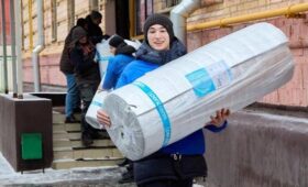 Жители ЮВАО собрали новогодние подарки для бойцов СВО и детей из новых регионов