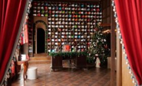 «Дом Деда Мороза» откроется в кинопарке «Москино»