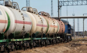 Кабмин продлил запрет на экспорт бензина и дизеля до марта