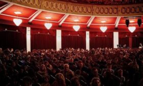 Режиссер Петр Орлов назначен новым худруком Театра-студии имени Шиловского