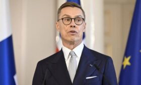 Президент Финляндии призвал население готовиться к миру на Украине