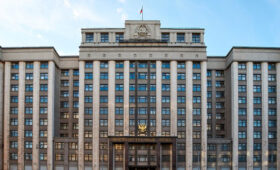 Депутат Боярский назвал реакцию WhatsApp на замедление работы неконструктивным заявлением