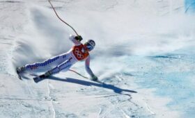 Горнолыжница Вонн стала самой возрастной победительницей этапа Кубка мира