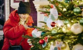 Акция «Добрая елка» проходит более чем на 100 площадках столицы