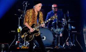 Variety: The Rolling Stones отменили тур из‑за состояния здоровья Кита Ричардса