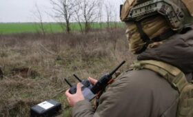 Белоусов заявил, что для работы с БПЛА надо привлекать молодых людей до 35 лет