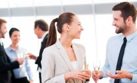 Адвокат Салкин: сотрудника могут уволить на корпоративе за аморальный поступок