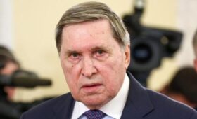 Ушаков: РФ подумает о предложениях к мирному плану по итогам контактов в Майами