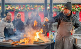 Горожан научат готовить шашлык и оленину на фестивале «Путешествие в Рождество»