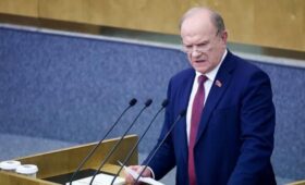 Песков: восстановить СССР невозможно, и у Путина нет такого желания