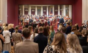 Выставка Русского музея на ВДНХ позволяет увидеть живую историю Москвы