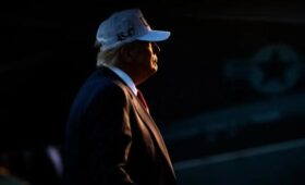 Трамп заявил, что добивается разрешения украинского кризиса