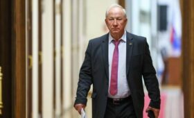 «Ведомости»: лишенный мандата Валерий Рашкин хочет вернуться в Госдуму