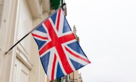 Politico: в правительстве Британии назвали заявление РФ о войне с Европой чепухой