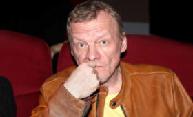 Супруга актера Серебрякова опровергла его госпитализацию