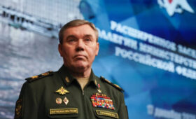 Герасимов заявил, что РФ примет меры в случае возобновления ядерных испытаний США