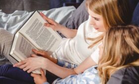 Новогоднюю подборку книг опубликовали в сервисе «Библиотеки Москвы» на mos.ru