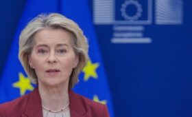 Фон дер Ляйен потребовала от Трампа не вмешиваться в выборы в ЕС