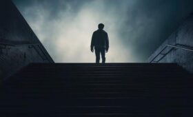 В России могут ввести ответственность за сталкинг