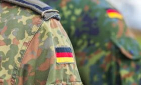 В ЕНП допустили возможность отправки европейских военных на Украину